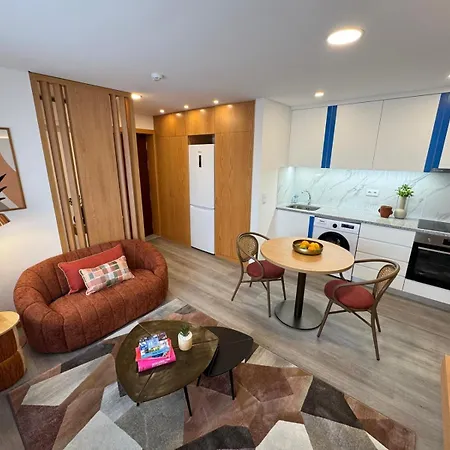 Blue Leca T1 3º Andar - Traseiras 아파트 레카다팔메이라